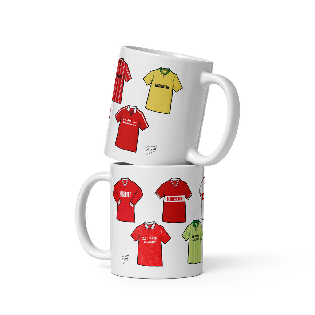 A premium Bristol City inspired mug by the club’s famous historic and classic football jerseys. This design celebrates the rich heritage of Bristol City Football Club, drawing influence from iconic kits worn by The Robins throughout their history.
Perfect for Bristol City supporters, retro football fans, and lovers of classic football shirt design, this mug is ideal for matchday brews, home use, or the office. Unofficial & is not tied to any brand/club