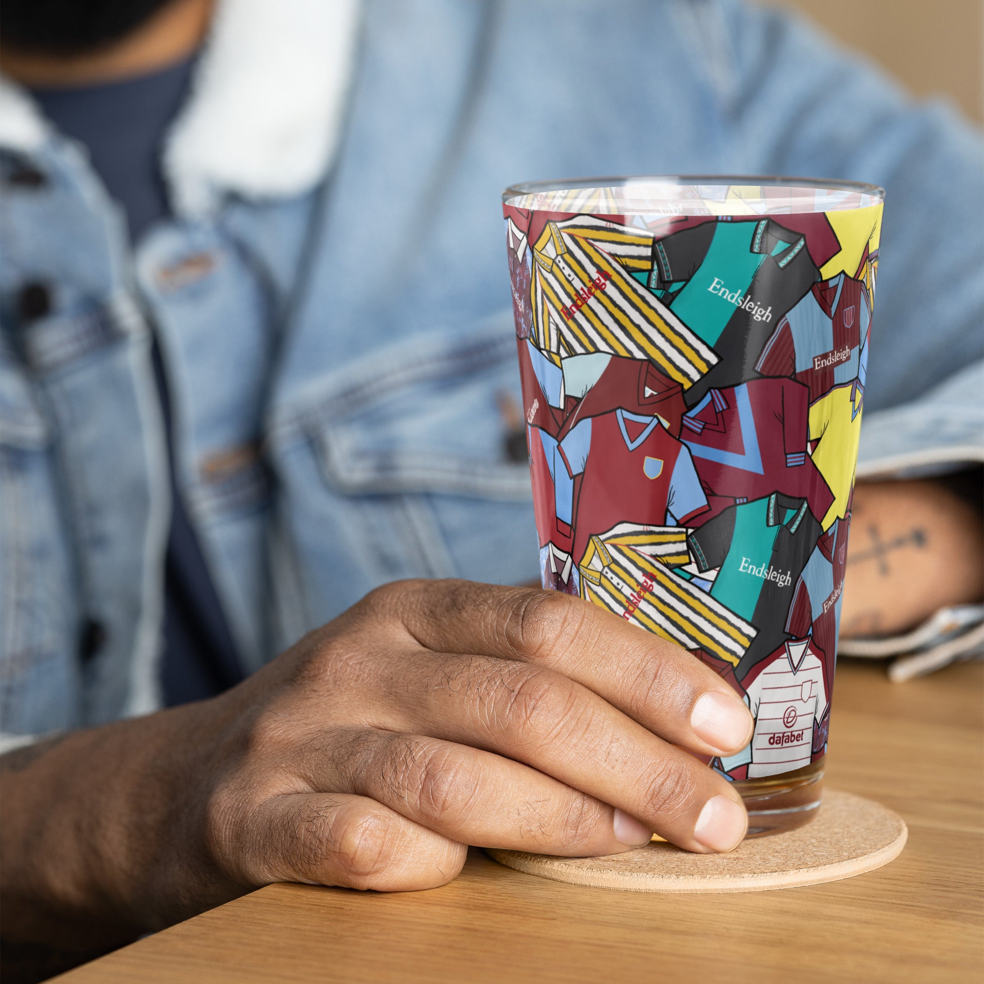 Burnley Retro Inspired Jerseys Shaker Pint Glass
