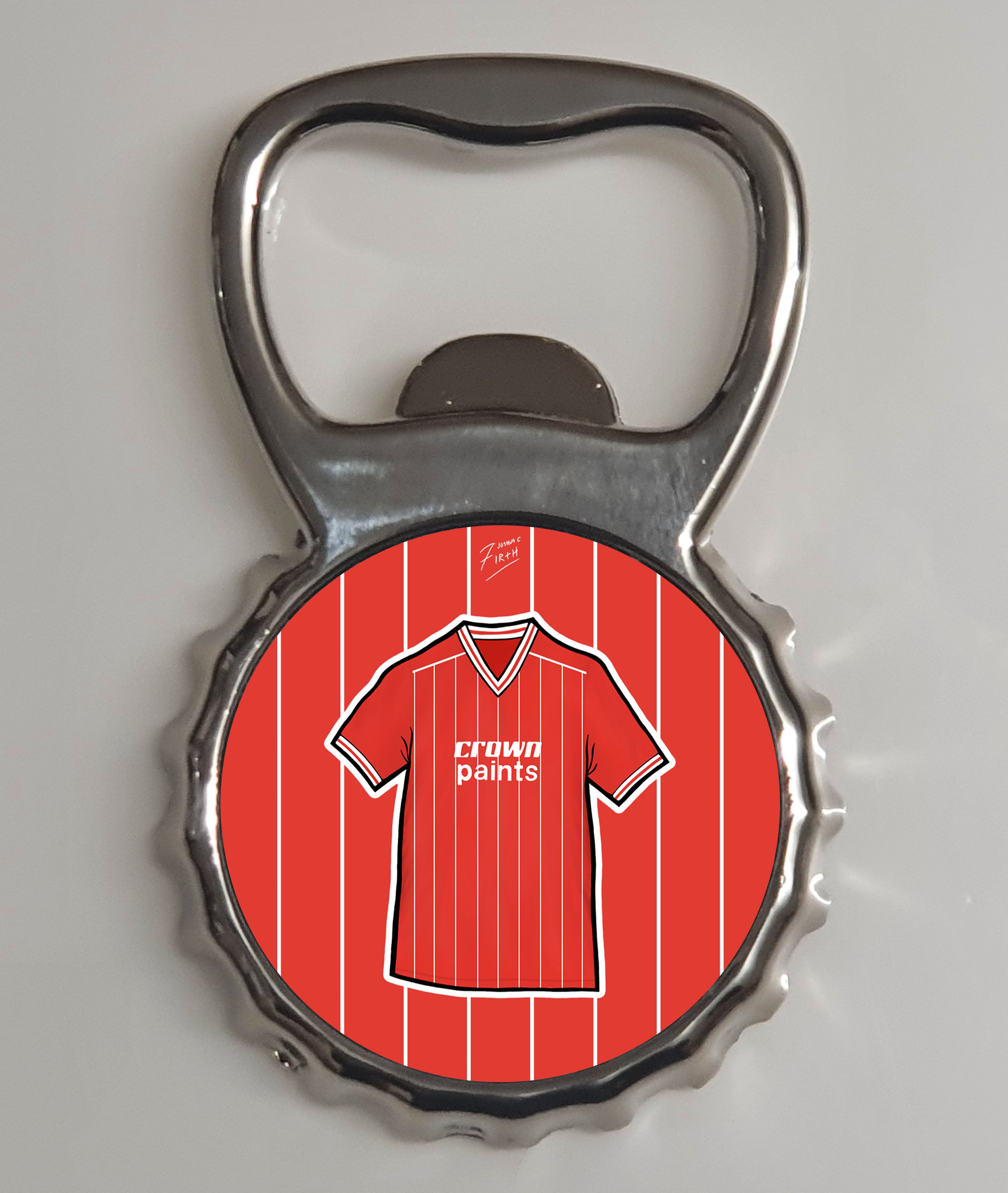 Liverpool 1982-84 Home Shirt Memorabilia Metal Bottle Opener Fridge Magnet